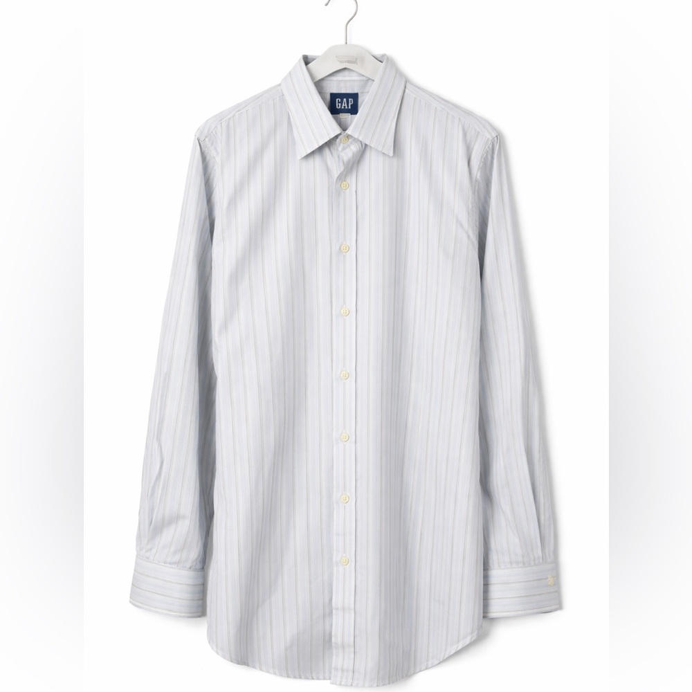 Gap Men’s Light Blue Patterned Button-Down Shirt … - image 1